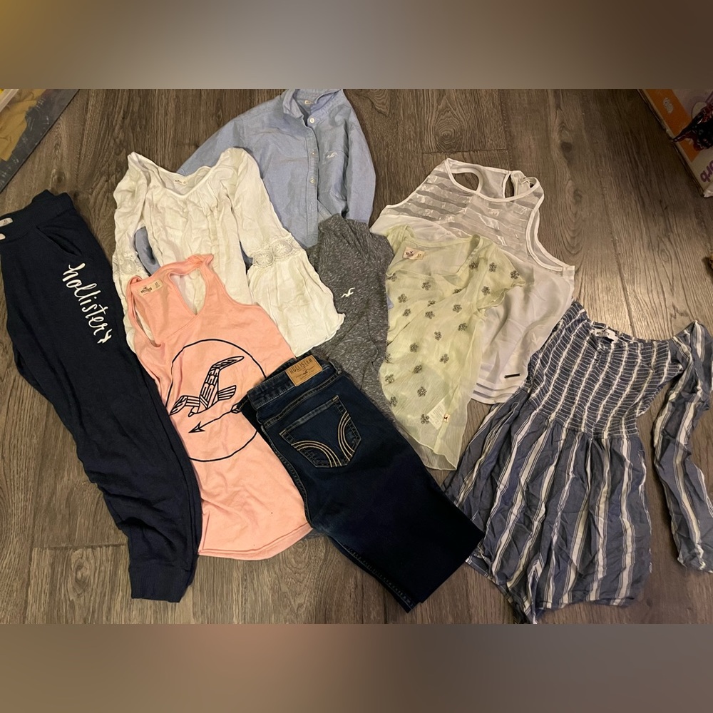 Hollister 9pc bundle